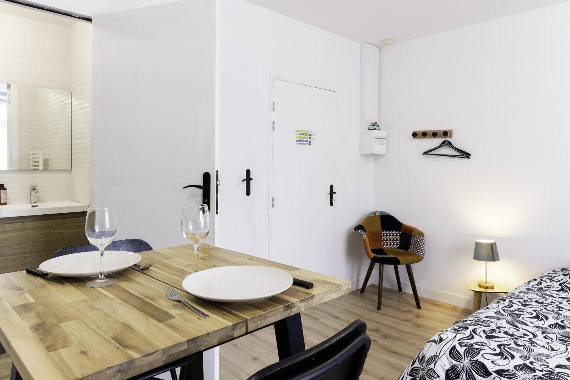 Segre Centre ✰ Studio ✰ 24M² ✰ Cuisne ✰ Wifi ✰ Tout Neuf! Ngoại thất bức ảnh